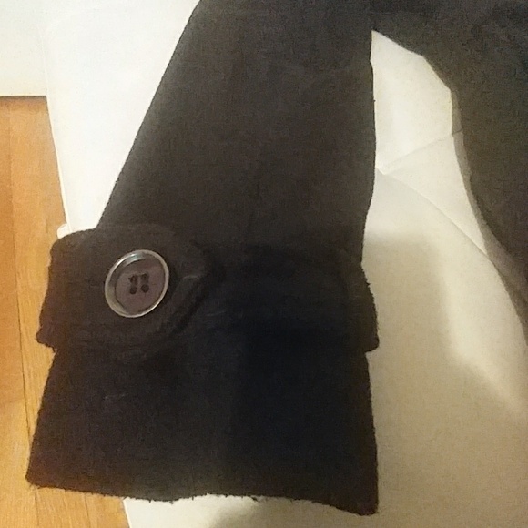 Peacoat - Picture 6 of 8